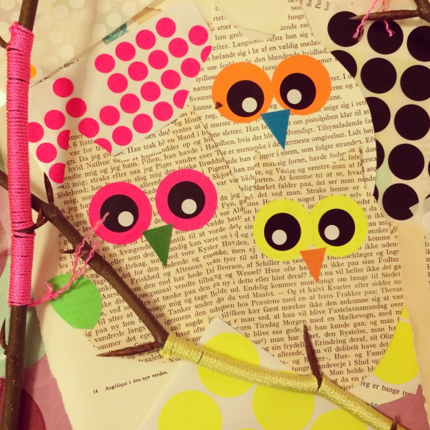 365 mood boards in 2014. Mood board #50: Owl templates for recycling workshop with old books. Instagram filter Valencia. Photographer: Susanne Randers