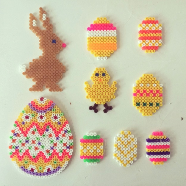 365 mood boards in 2014. Mood board #103: Easter Hama beads decorations. Instagram filter Valencia. Photographer: Susanne Randers